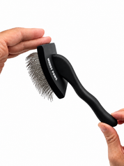 Wellington Slicker Brush