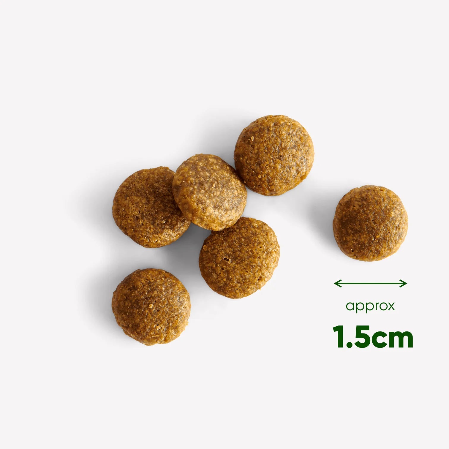Beco_Dry-Food_fish_kibble_close-up-min_1512x.png-2.webp